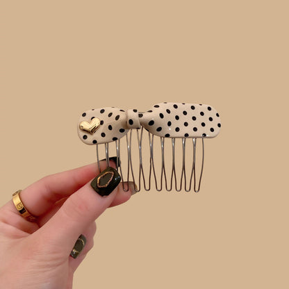 C廠【X100】甜美韓系愛心標波點蝴蝶結髮梳高級感側邊醋酸倒插梳劉海夾盤髮梳
 26.04-3