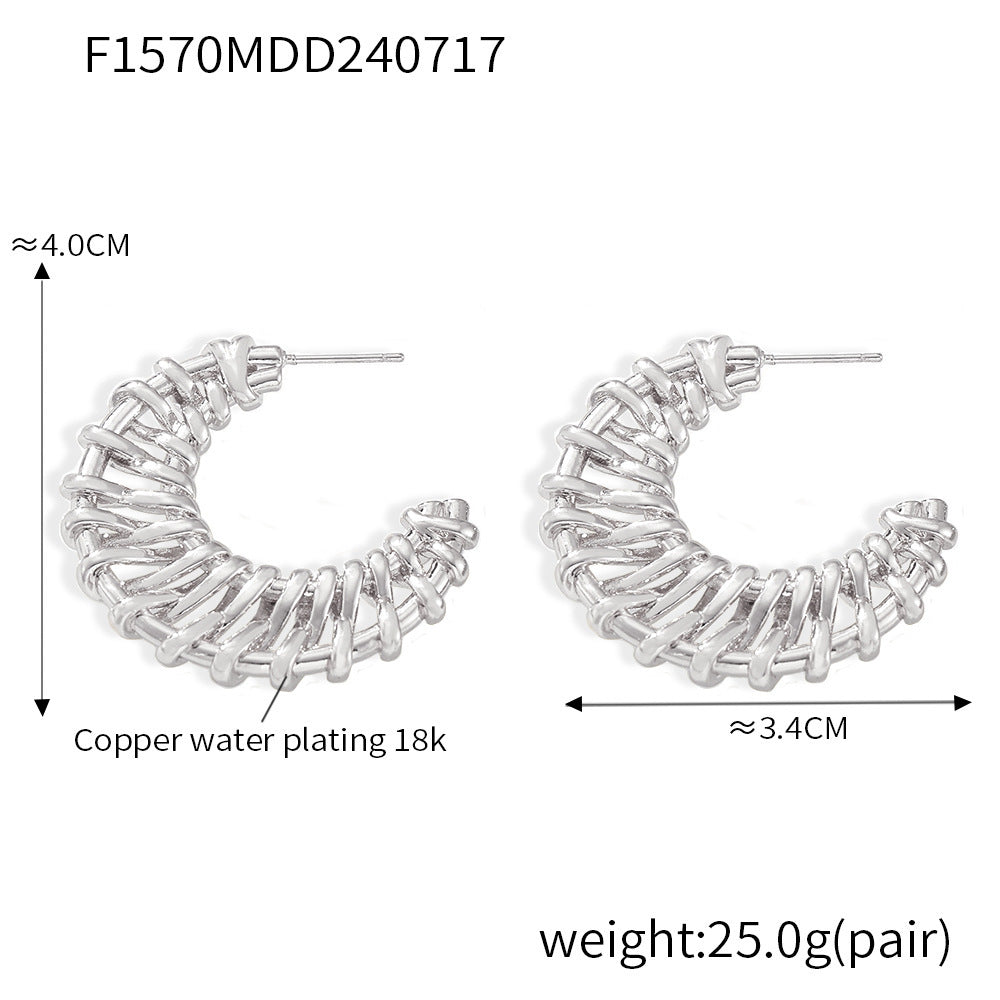 B廠【F1570】歐美簡約月亮編織不規則C型耳環復古鏤空設計銅材質鍍18k金飾品女 24.07-4