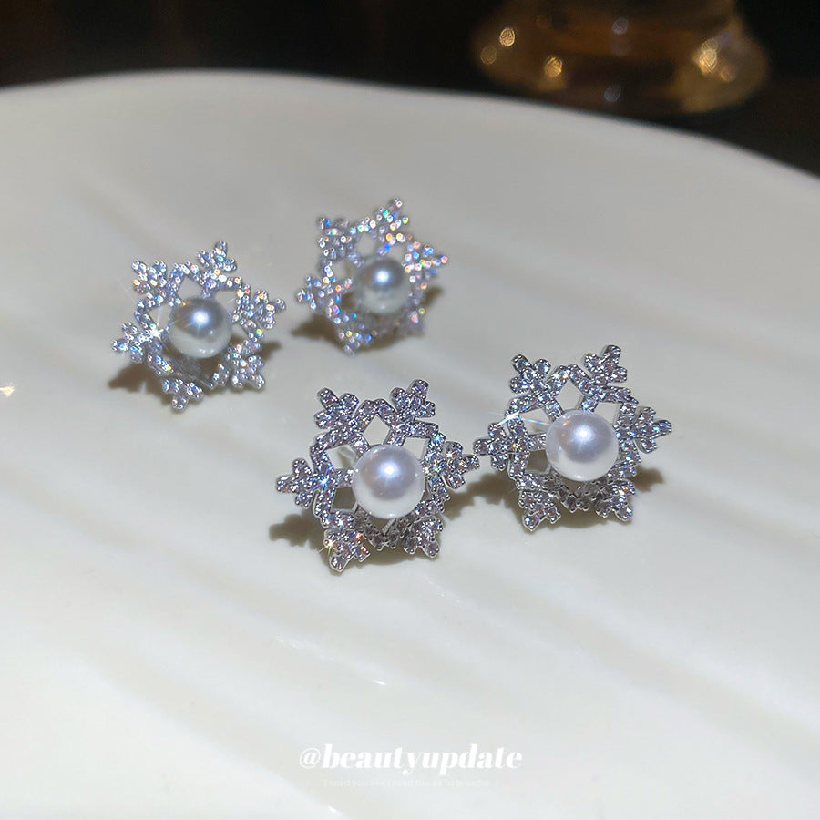 A廠【HE29327】925銀針鋯石鏤空雪花珍珠耳環精緻優雅輕奢氣質耳環小眾高級感耳飾女
 25.11-2