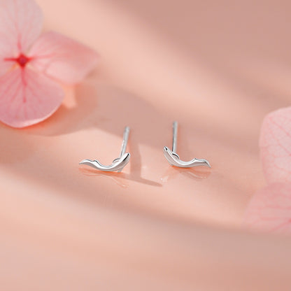 D廠【YC4234E】足銀S999錦鯉耳環輕奢設計感新款精緻小巧好運上岸養耳洞耳飾
 26.01-2