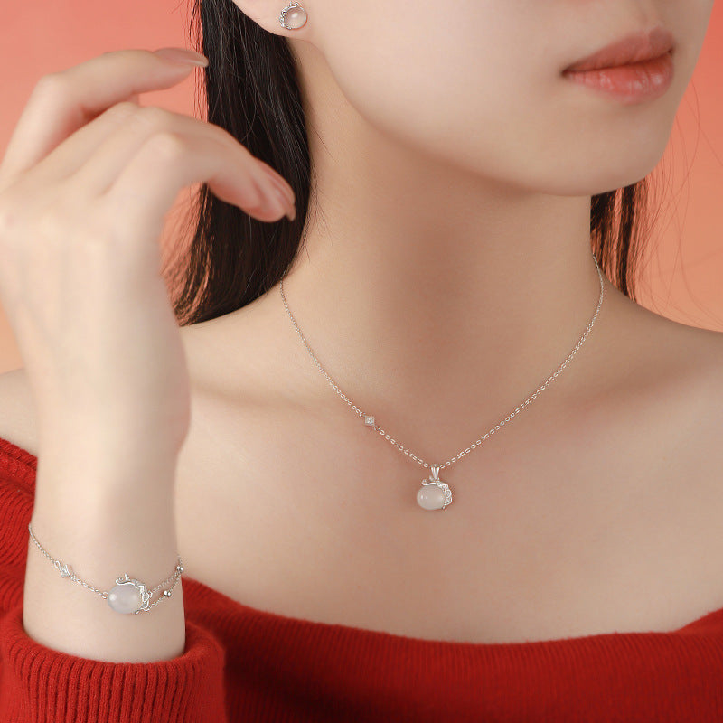 E廠【YC3323N】原創純銀S925以夢為馬項鍊夢幻手鍊氣質本命年耳環淡雅手飾
 25.11-1