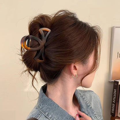 C廠【X6】百搭鏤空抓夾女2026新款高級感中鯊夾後腦勺半紮髮夾氣質頭飾
 26.03-2