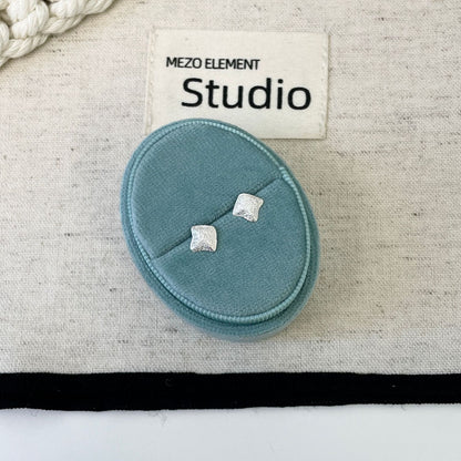 F廠【XDQ11131E】S999純銀ins幾何方塊紋理耳環小眾設計熔岩肌理感百搭耳飾女
 25.11-2