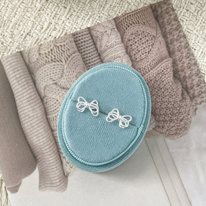 E廠【XDQ10642E】S925純銀韓版ins蝴蝶結耳環女冷淡風不規則感繩結精緻耳飾潮
 26.01-1