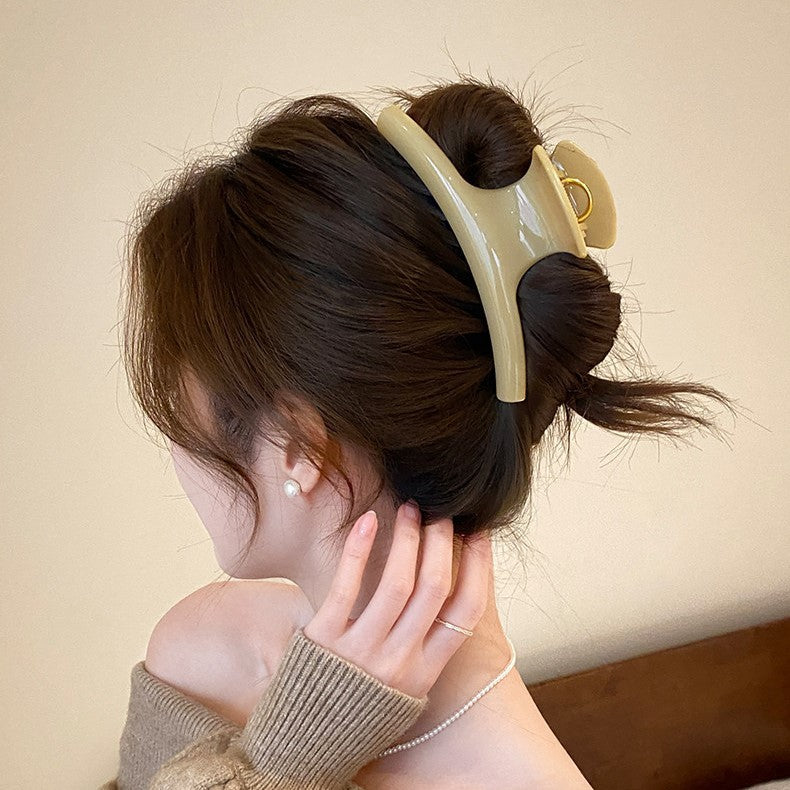 C廠【X3】早春大號弧形抓夾女2026新款簡約百搭後腦勺鯊魚夾髮夾高級感髮飾
 26.03-2