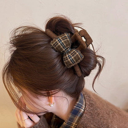 C廠【P91】摩卡暖調~頭髮抓夾女格紋蝴蝶結髮夾2025新款大號盤髮鯊魚夾髮飾
 26.01-1