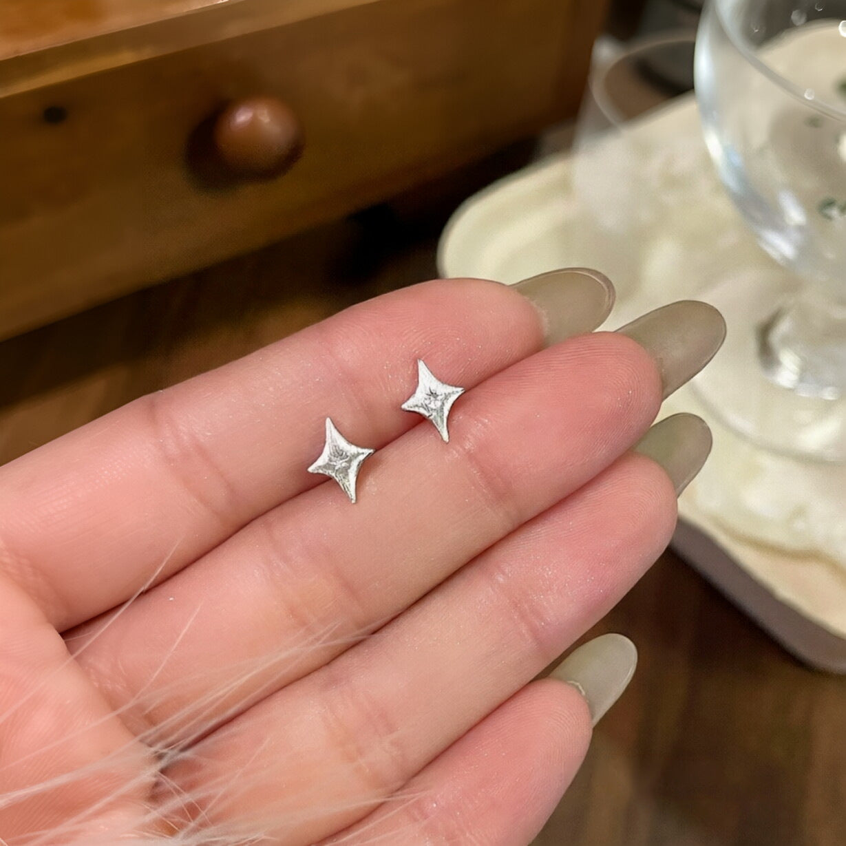 E廠【XDQ10001E】999純銀小眾設計四芒星耳環女ins風耳骨釘高級感磨砂星星耳飾 26.07-2