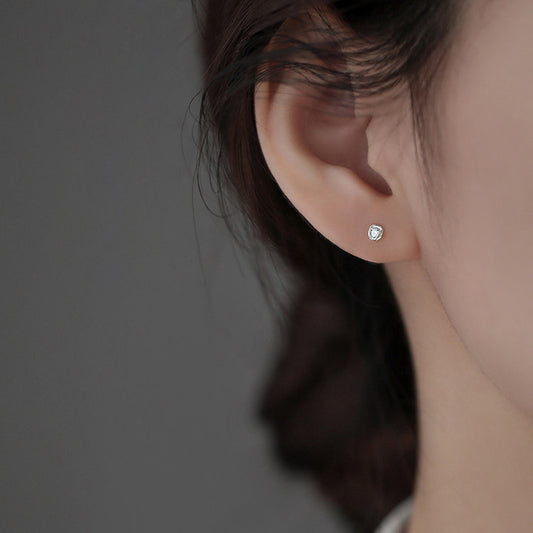 E廠【XDQ10084E】S999純銀精緻小眾迷你鋯石耳環女高級感線團日常百搭耳飾ins
 26.03-4