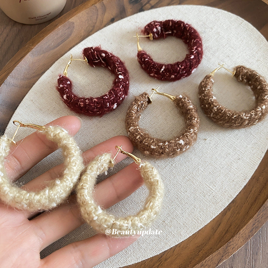 A廠【HE28919】925銀針韓系毛線編織圓形耳圈秋冬款時尚氣質耳環小眾設計感耳飾
 25.10-3