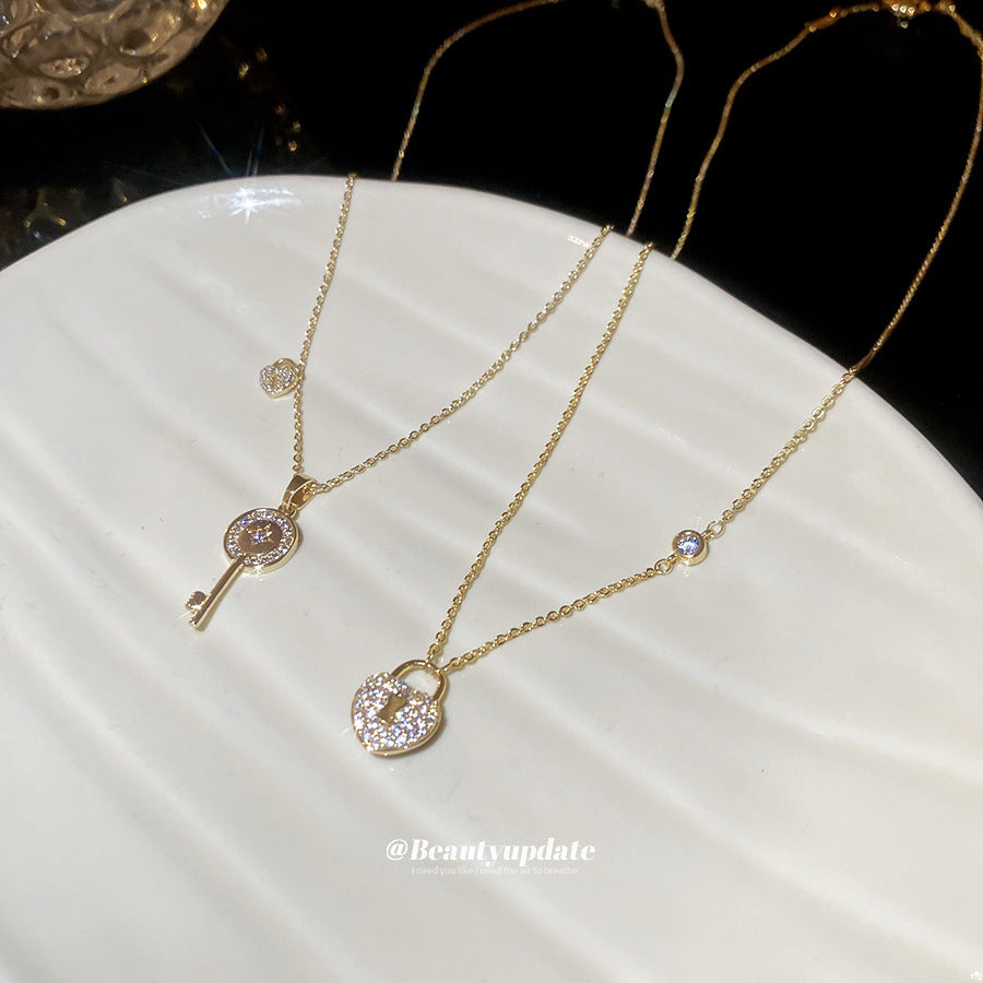 A廠【HN10589】14k真金電鍍鋯石愛心鑰匙吊墜項鍊輕奢小眾鎖骨鏈日常通勤頸鍊女
 25.11-2