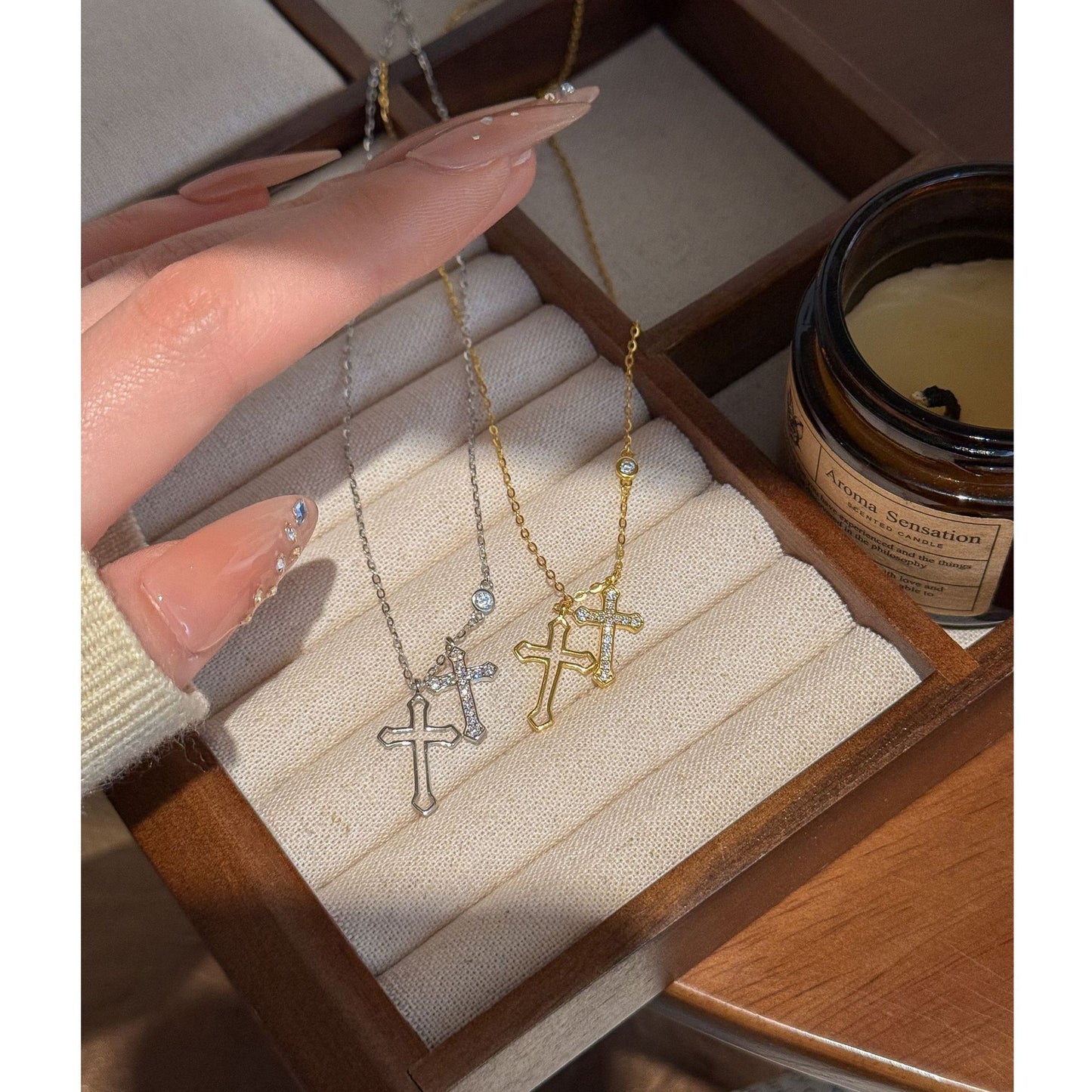 E廠【XDQ0521N】歐美跨境925銀十字架項鍊女小眾中古風輕奢高級感鎖骨鏈首飾
 26.03-1