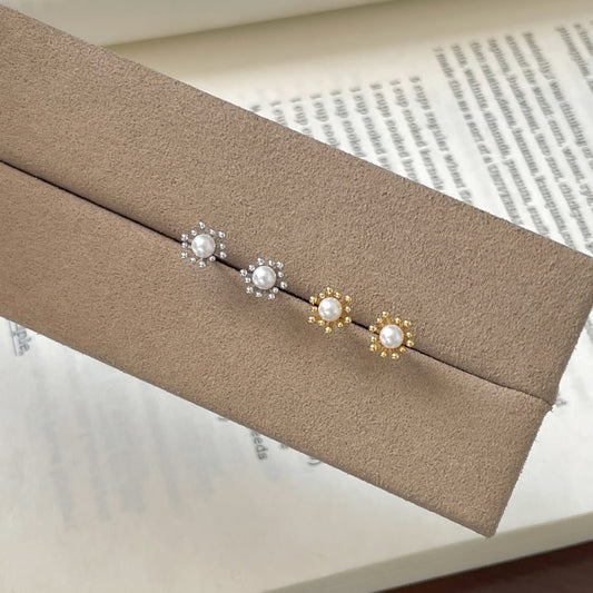 E廠【XDQ10199E】S925純銀簡約時尚花蕊仿珍珠耳環女氣質優雅花朵通勤百搭耳飾
 26.03-3