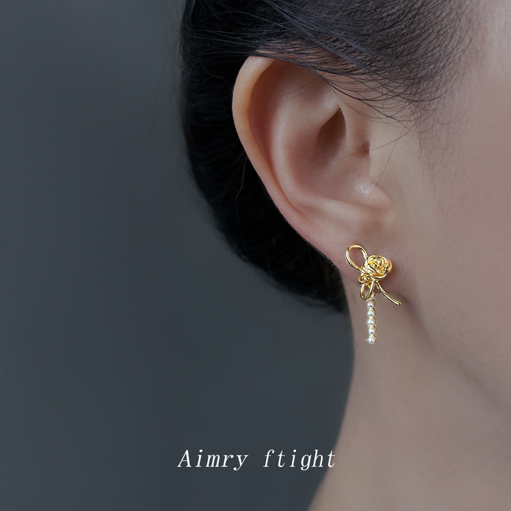 C廠【6964】原創玫瑰花~925銀針時尚高級感輕奢風新款熱賣花朵耳環女
 25.10-4