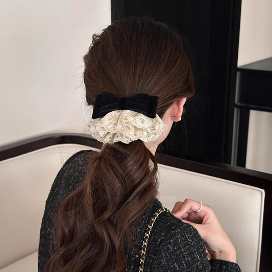C廠【F15】法式蕾絲蝴蝶結裙擺髮夾女2025新款高級彈簧夾復古千金風髮飾頭飾
 25.12-2「C廠-單筆結帳需滿，NT$500出貨(不含運費)」
