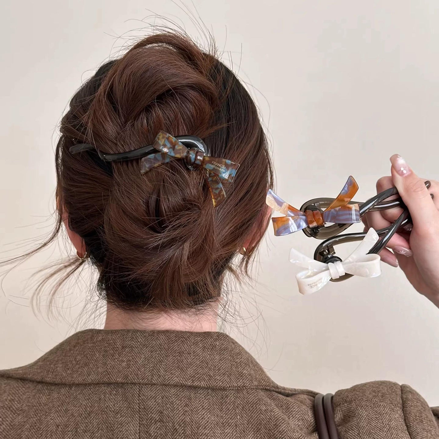 C廠【X132】蝴蝶結扭扭夾髮夾女款2026新款韓系高級感夾後腦勺盤髮髮卡髮飾
 26.04-3