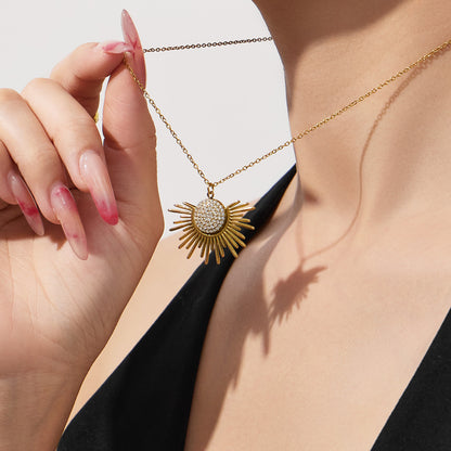 B廠【P766】歐美跨境ins小眾設計超閃5A鋯石太陽吊墜項鍊不鏽鋼鍍18k真金飾品
 26.01-2