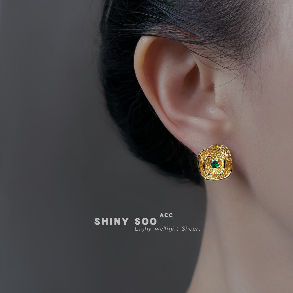 C廠【6954】文藝復古時尚高級感微鑲鋯石幾何立體方形925銀針耳環耳飾女
 25.10-4