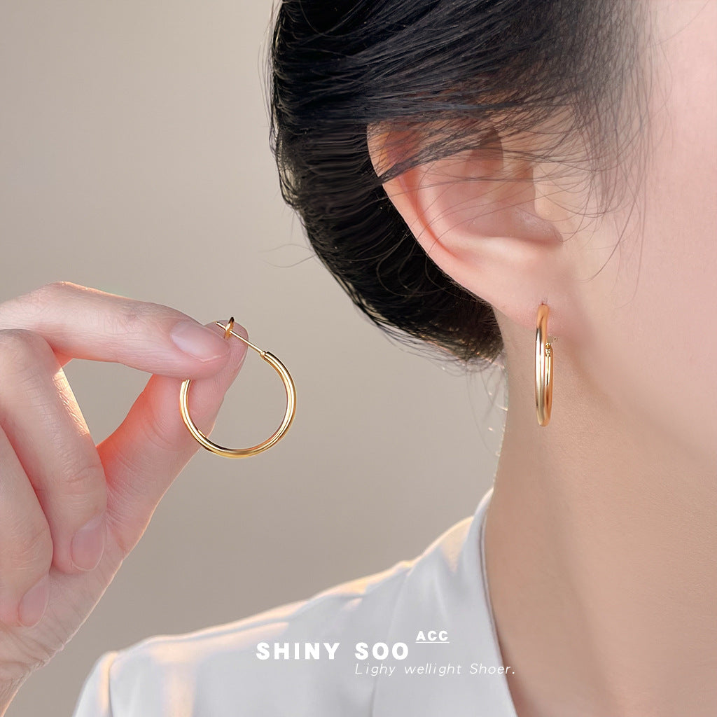 A廠【7120】極簡主義時尚高級感簡約圓大耳環個性小眾ins冷淡風耳飾女
 25.11-3