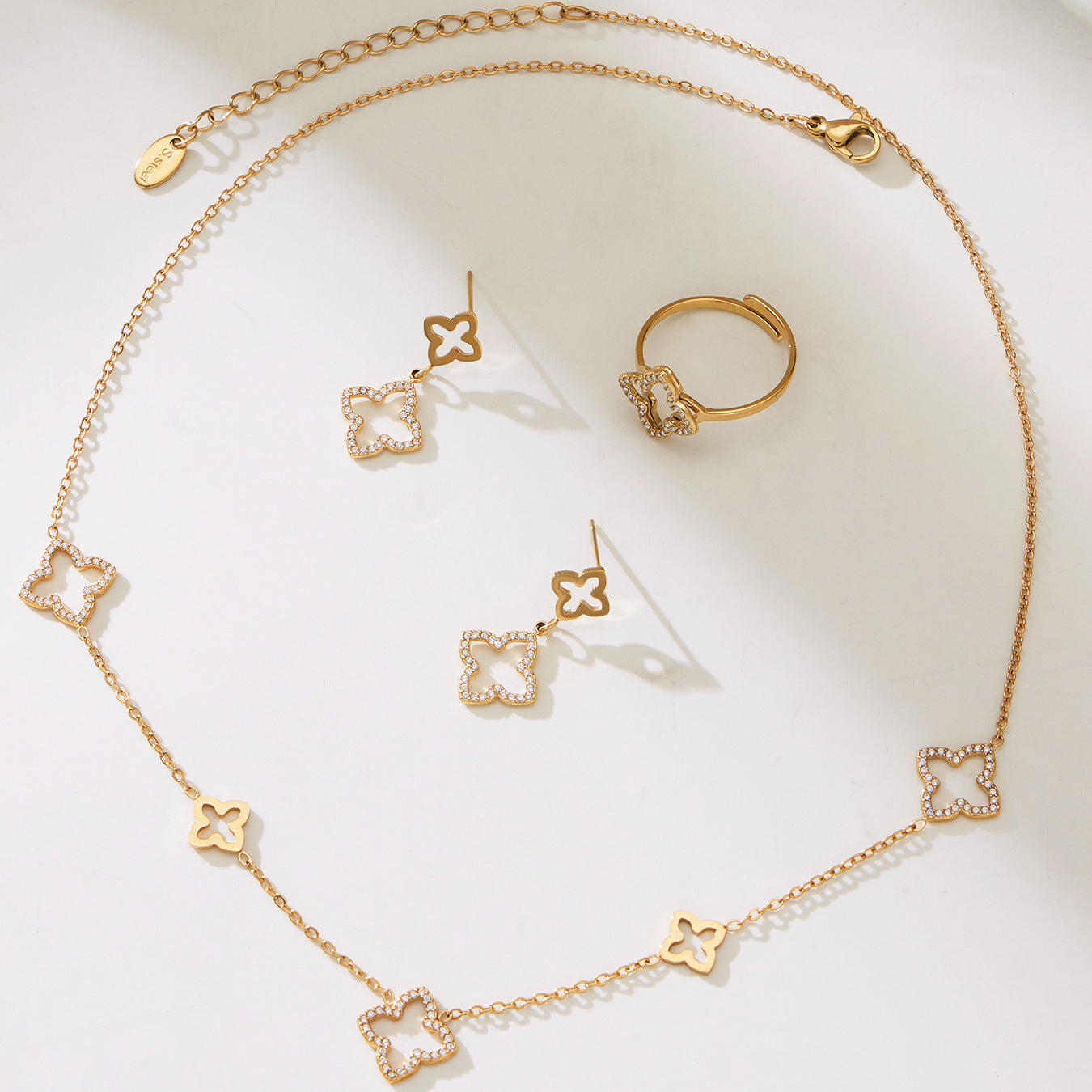 B廠【TXP505】不銹鋼鏤空花朵滿鑽鋯石耳環戒指項鍊簡約輕奢首飾組鍍18k真金
 25.12-1