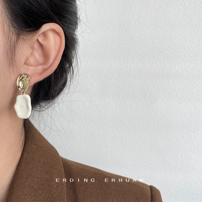 A廠【3346】法式奶白色滴釉鍍14K耳環女小眾不規則幾何時尚簡約百搭耳飾 25.07-4