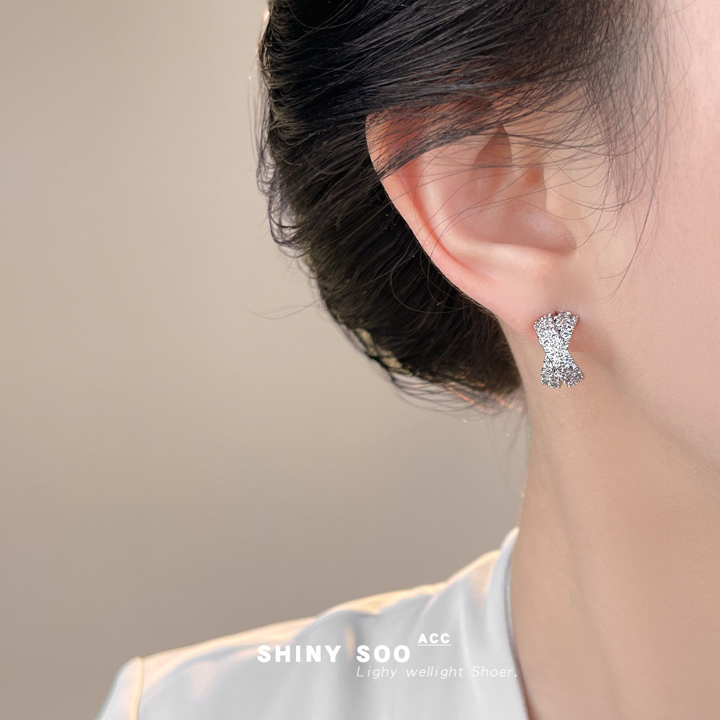 A廠【7088】實物很閃鑲嵌鋯石幾何輕奢風簡約高級感s925銀針新款耳環
 25.11-3