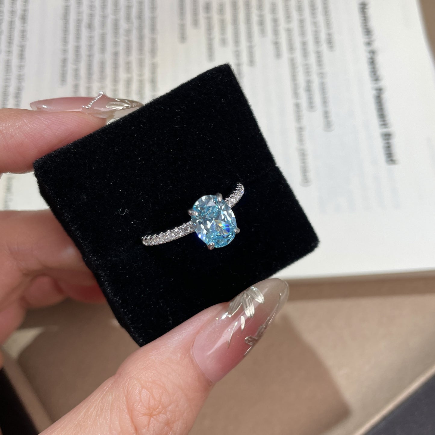 F廠【DQ8974R】S925純銀海藍寶鴿子蛋超閃戒指女精緻氣質橢圓鋯石高級感指環 25.08-2