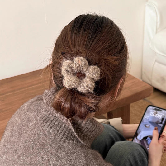 C廠【B11】秋冬復古毛絨花朵髮圈女洋氣時尚扎丸子頭髮繩皮筋頭繩高級感髮飾
 25.12-4「C廠-單筆結帳需滿，NT$500出貨(不含運費)」