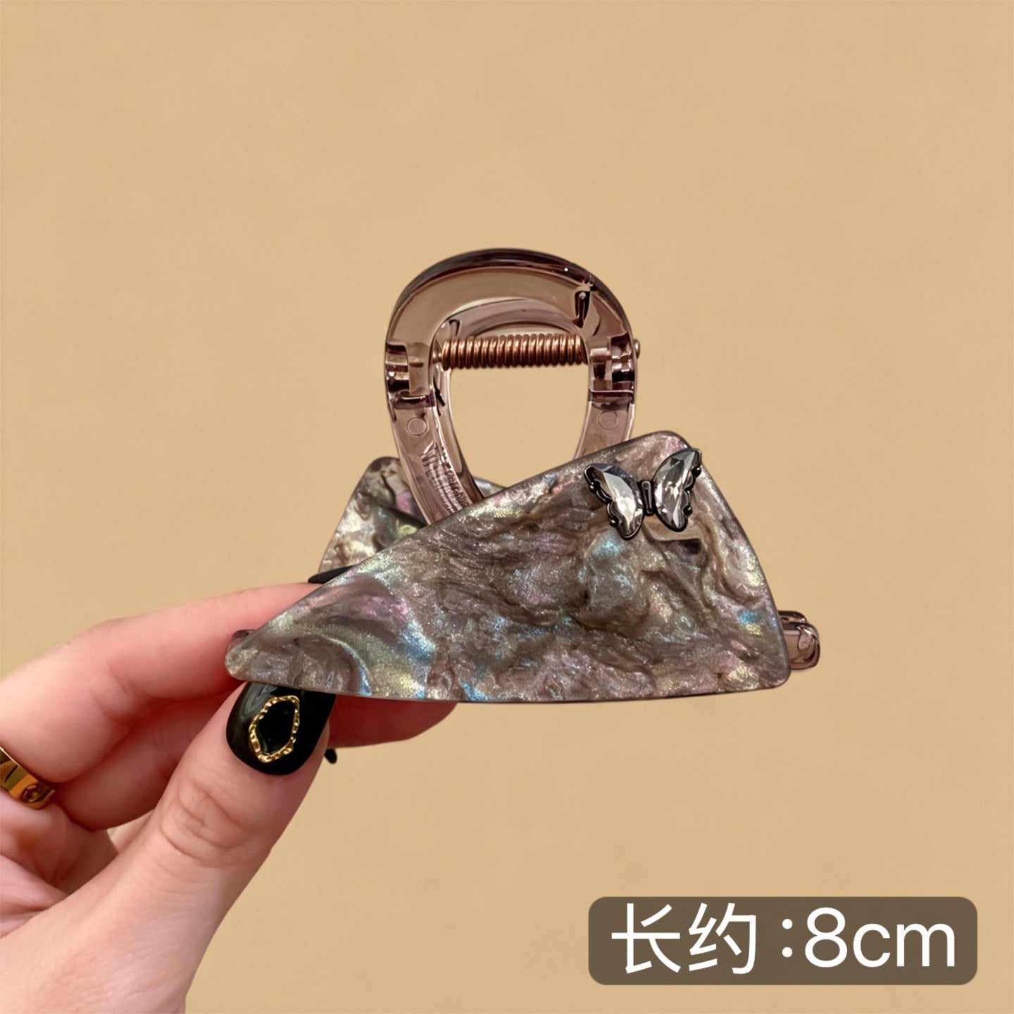 C廠【X388】醋酸三角抓夾女輕奢閃鑽半紮髮鯊魚夾高級感頭髮髮夾2026新款髮飾
 26.06-1「C廠-單筆結帳需滿，NT$500出貨(不含運費)」
