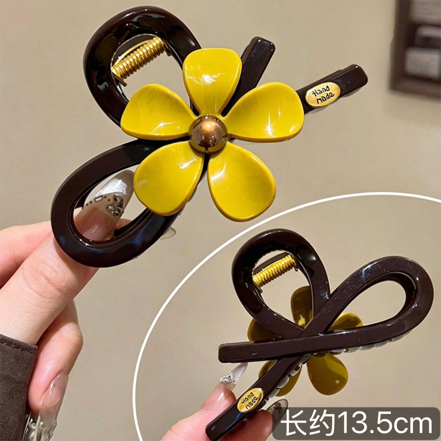 C廠【X307】醋酸花朵頭髮抓夾女高級感飽滿後腦勺盤髮夾中號髮量少鯊魚夾髮飾
 26.05-3「C廠-單筆結帳需滿，NT$500出貨(不含運費)」