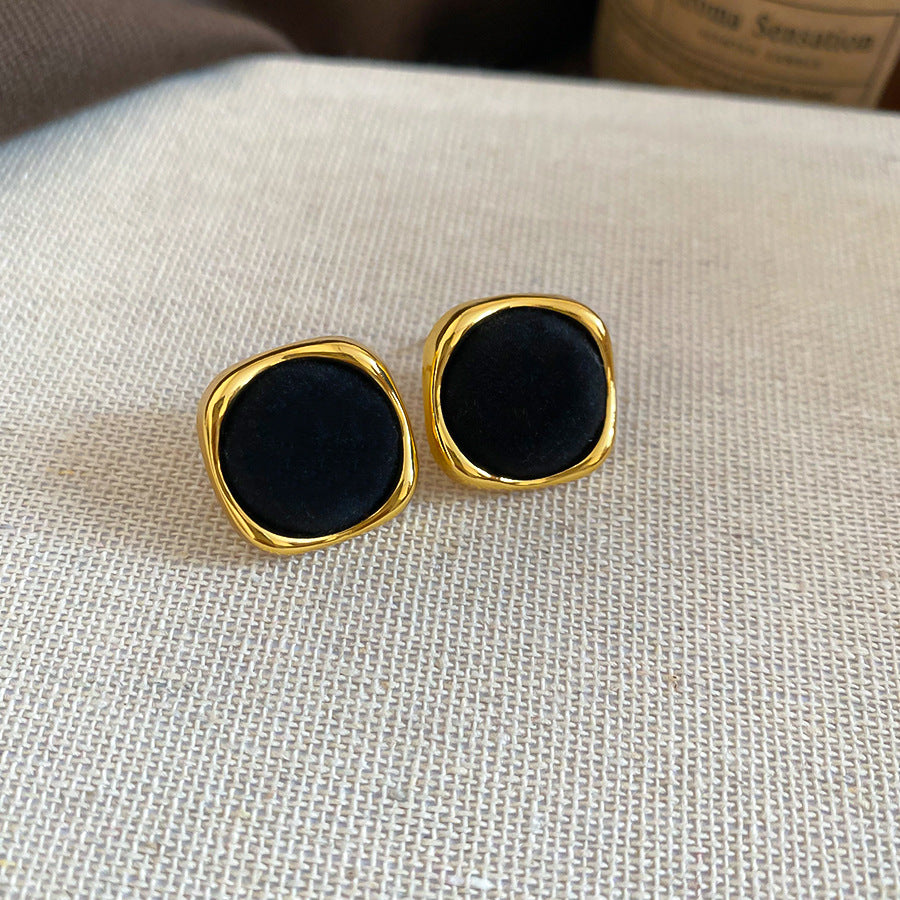 A廠【WE4979】925銀針植絨幾何圓形吊墜耳環秋冬款復古港風耳環耳墜小眾設計感耳環
 25.10-4