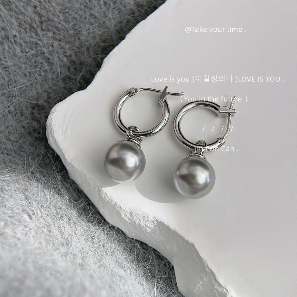 C廠【3307】冷淡風高級感爆款質感灰色珍珠耳環時尚通勤輕奢真多麻灰耳環耳環
 25.11-1