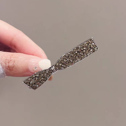 C廠【X4】黑色水鑽瀏海側邊髮夾金屬水鑽夾子頭飾精緻鴨嘴夾髮卡蝴蝶結邊夾
 26.03-2