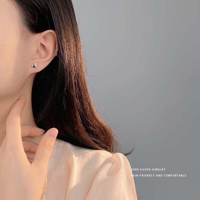E廠【YC9958E】S999足銀精美愛心耳環女輕奢甜美小眾設計感新款耳骨耳飾 24.04-1