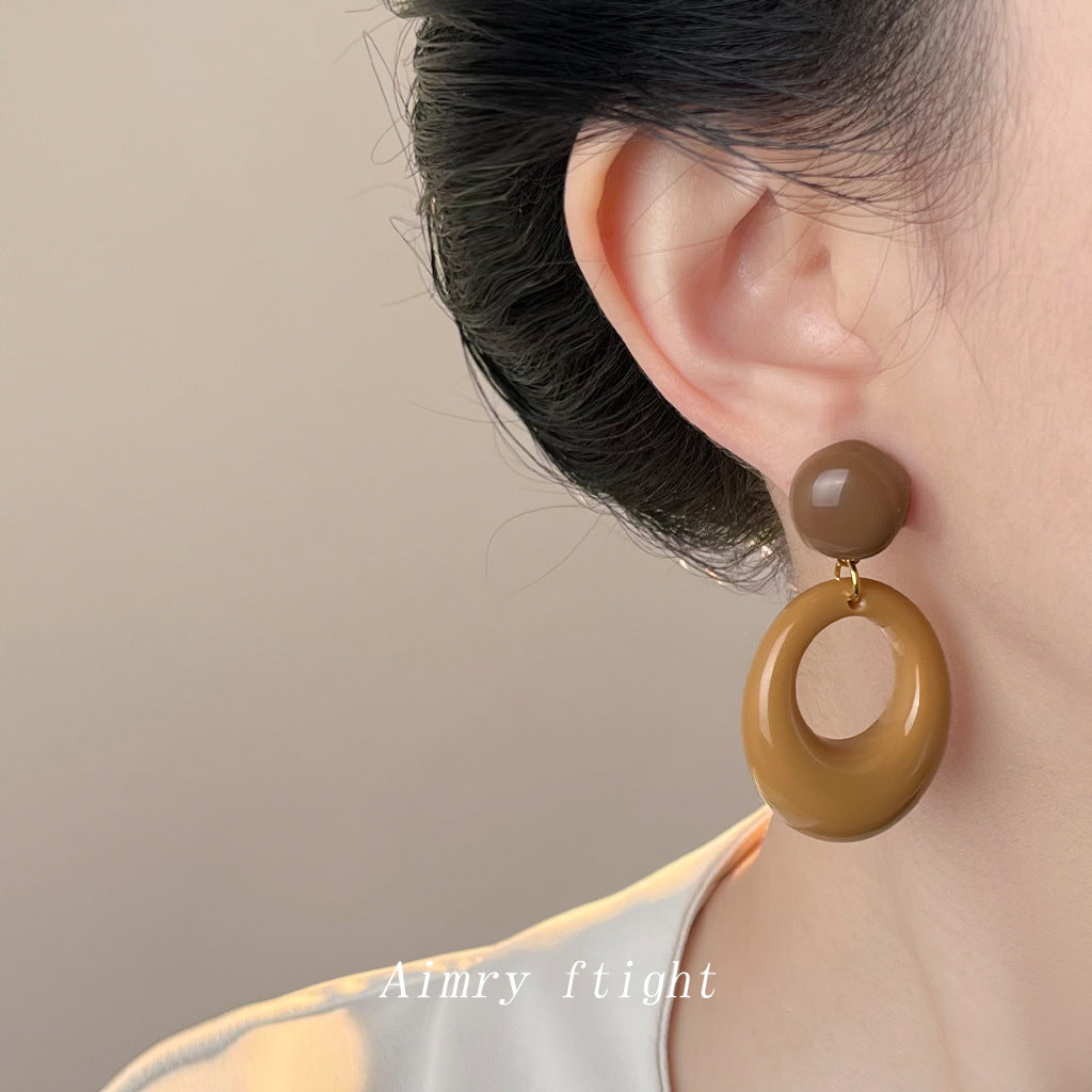 C廠【7032】美拉德風文藝復古幾何秋冬爆款高級感港風耳飾新款耳環飾品女
 25.11-1