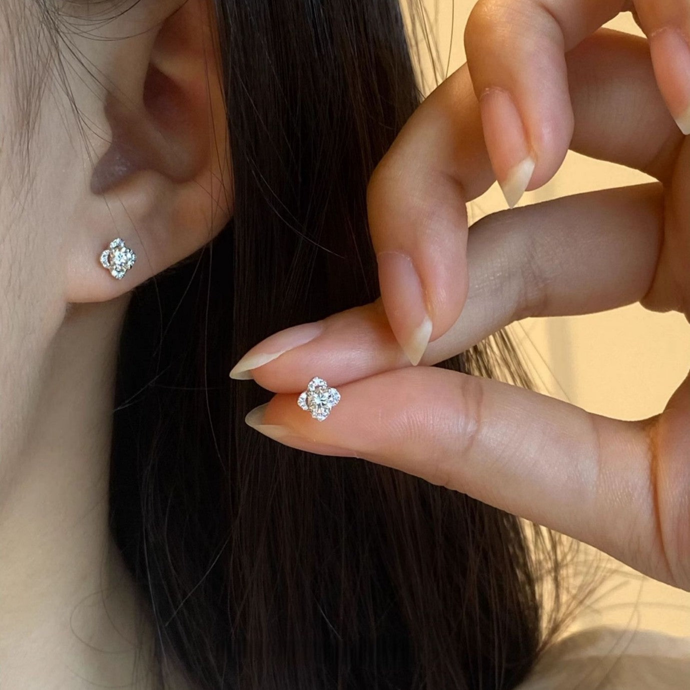 E廠【XDQ10197E】S925純銀簡約氣質四葉草耳環女復古高級感紫色花朵小眾耳飾品
 25.11-4