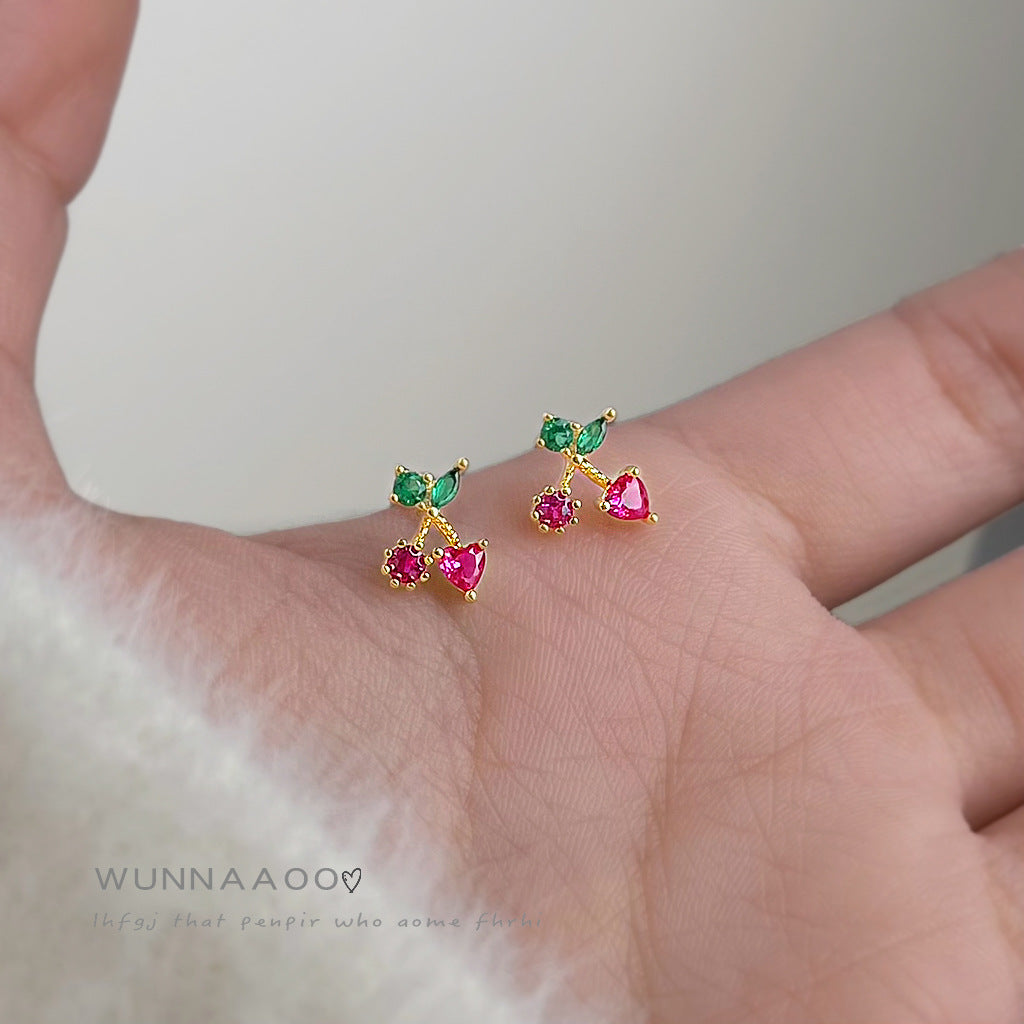 A廠【7111】迷你可愛清新甜美微鑲鋯石小櫻桃耳環925銀針新款跨境 耳飾女
 25.11-3