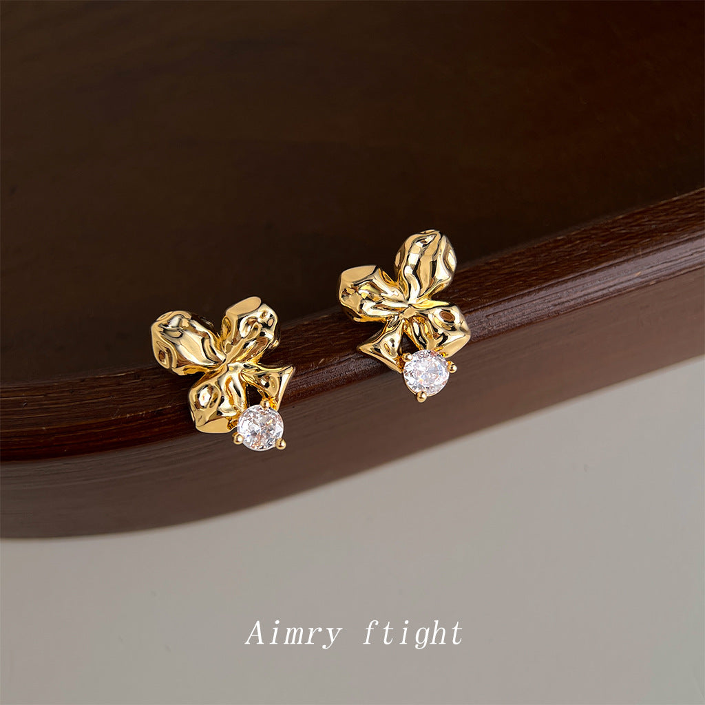 A廠【7137】原創梅花微鑲鋯石925銀針鍍14K時尚通勤簡約個性新款耳環耳環
 25.12-1