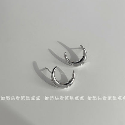 A廠【B971】小眾高級感冷淡風月牙耳環通勤百搭光面金屬感C形弧形線條耳飾品 25.01-2