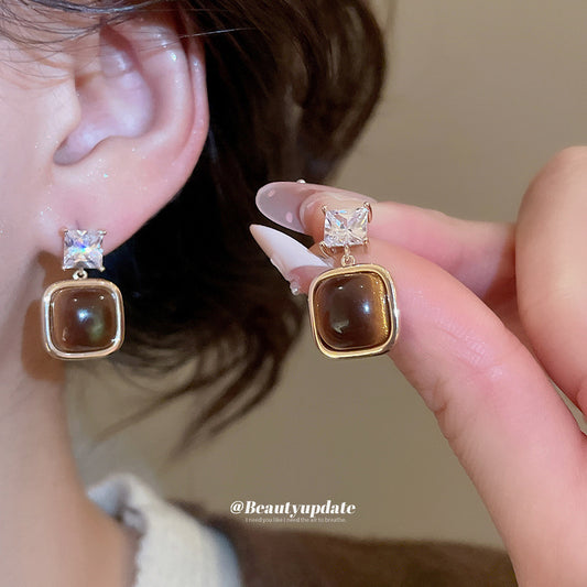 A廠【WE5194】18K真金電鍍925銀針虎眼石鋯石耳環 美拉德氣質耳環輕奢高級感耳飾女
 25.11-2