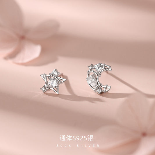 D廠【YC8309E】純銀S925不對稱星月耳釘
 26.10-1