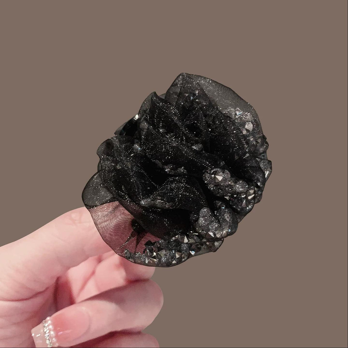 C廠【X1066】細閃水鑽褶皺泡泡紗蝴蝶結小號盤發鯊魚夾抓夾
 26.10-3「C廠-單筆結帳需滿，NT$500出貨(不含運費)」