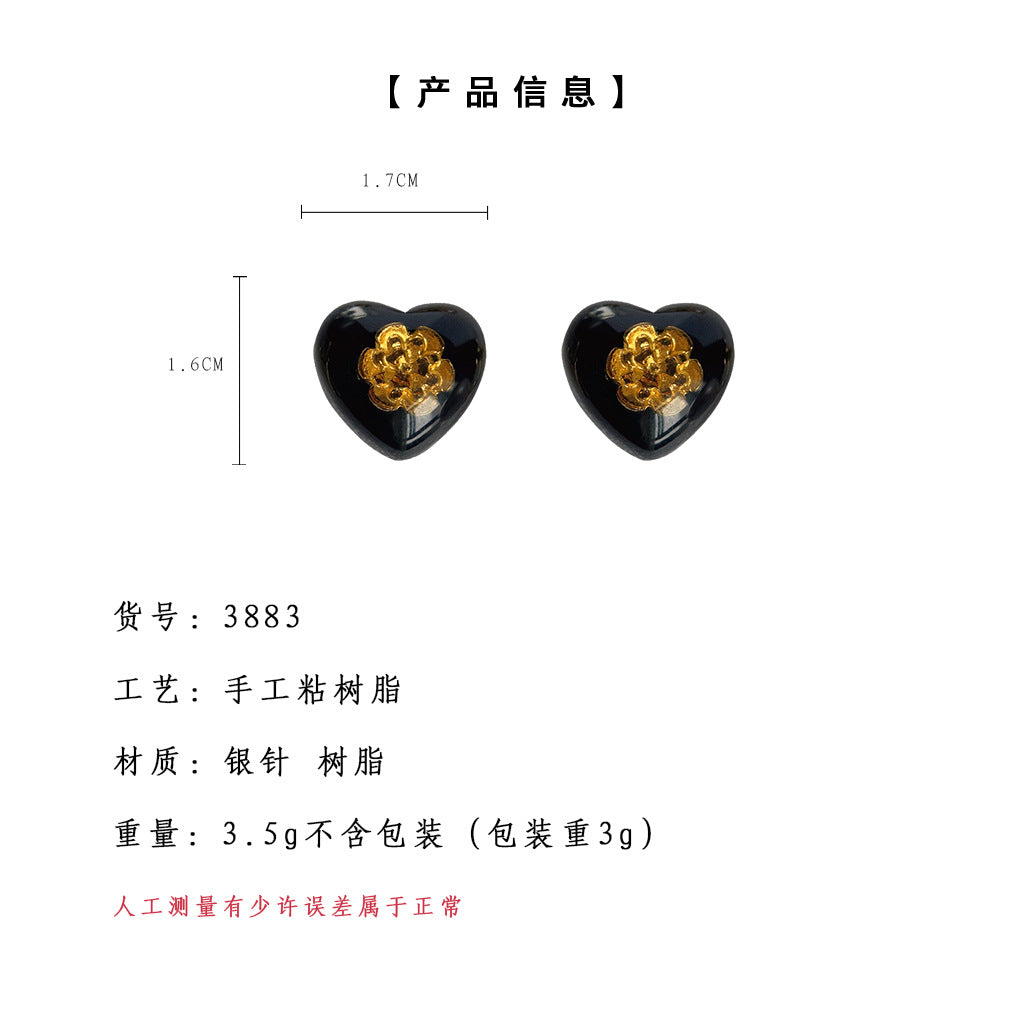 C廠【3883】設計師個性黑色樹脂愛心氣質通勤簡約百搭新2024潮ins耳飾 24.04-2