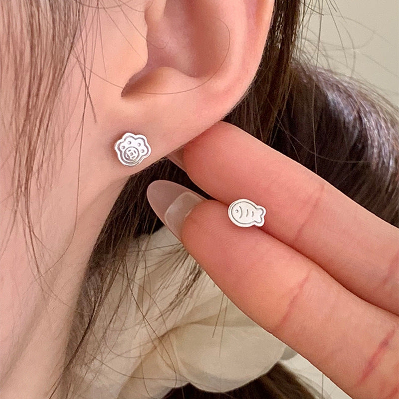 F廠【XDQ10996E】S999純銀簡約貓爪小魚不對稱耳環女甜美可愛日常通勤耳環百搭
 25.11-2