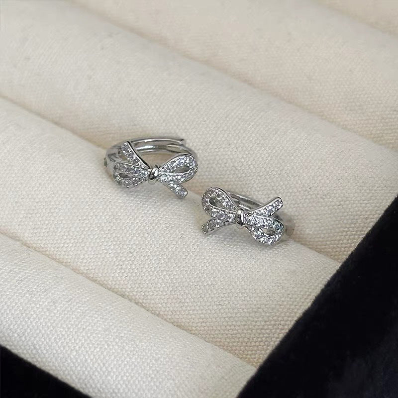 E廠【XDQ10639E】韓國氣質滿鑽蝴蝶結耳扣女S925純銀精緻名媛風耳圈甜美耳飾品
 25.12-1
