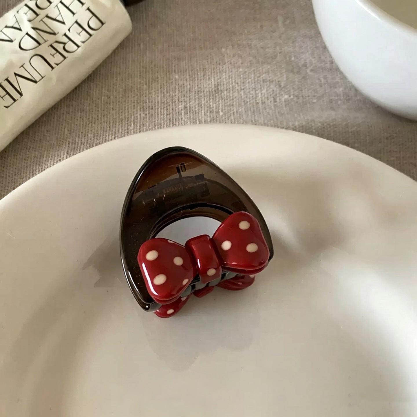 C廠【X827】醋酸波點蝴蝶結抓夾可愛小號貓耳朵髮抓半紮盤髮夾韓系氛圍感髮飾
 26.09-1「C廠-單筆結帳需滿，NT$500出貨(不含運費)」
