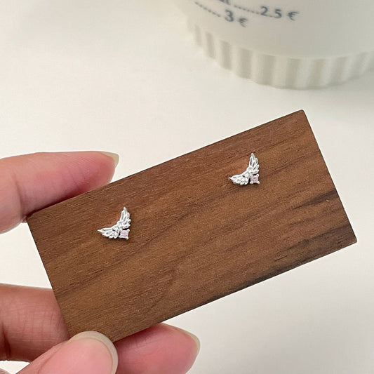 E廠【XDQ10673E】S999純銀簡約小巧天使之翼耳環女粉色鋯石蝴蝶結時尚耳環ins
 26.03-3