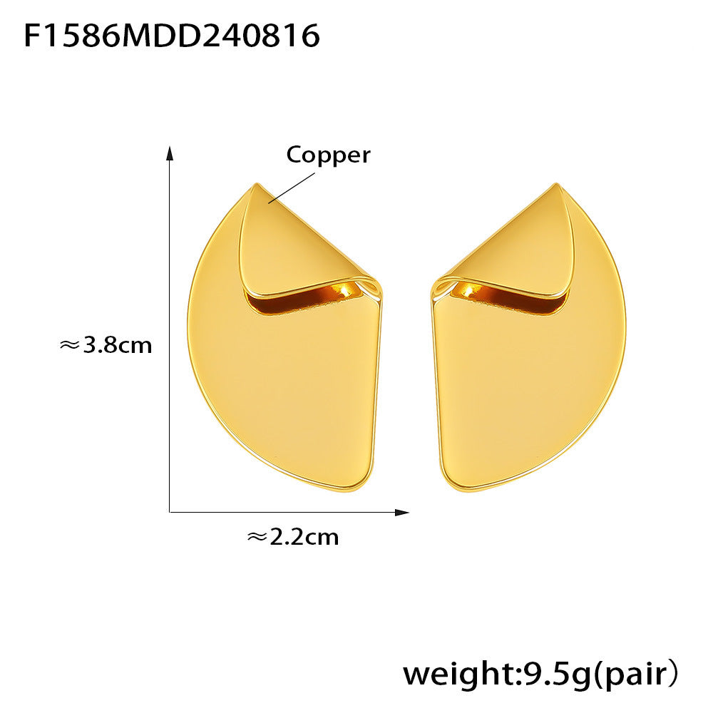 B廠【F1586】歐美風金色不規則彎曲幾何扇形耳環氣質小眾設計銅材質鍍18k真金 24.08-4