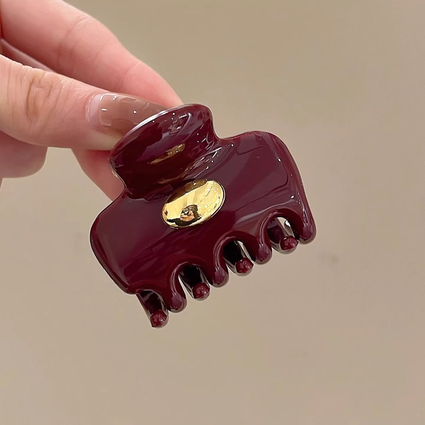 C廠【X7】高級感珍珠小金標高馬尾抓夾女半紮髮後腦勺髮夾2026新款鯊魚夾子
 26.03-2