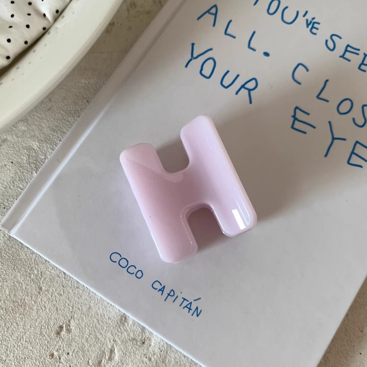 C廠【X131】小號高馬尾H字母抓夾2026高級感髮抓後腦勺半紮髮鯊魚夾髮卡髮飾
 26.04-3