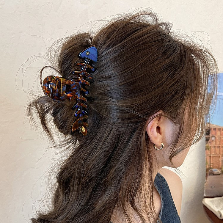 C廠【X140】韓國時尚魚骨抓夾女小眾設計感鯊魚夾2026新款盤髮夾子高級感頭飾
 26.04-3